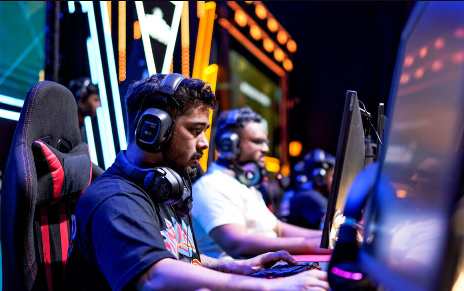 Game On: Maxxfour.com’s Analysis of India’s Hottest Esports Leagues