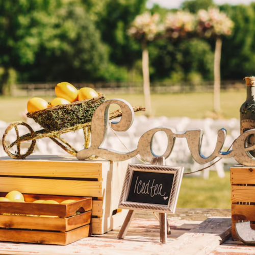 How To Plan a Memorable Summer Wedding Reception