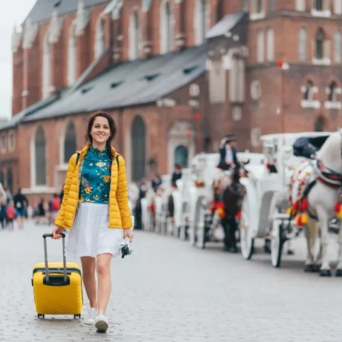 5 Middle East and Africa Travel Mistakes That a Simple eSIM Could Have Prevented