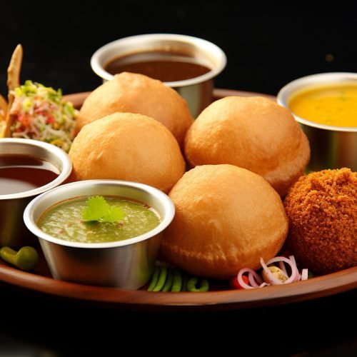 The Best Street Foods to Try in Mumbai by MaxxFour.com